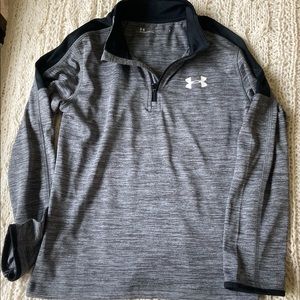 Under Armour Boys’ 1/4 Zip Long Sleeve Shirt